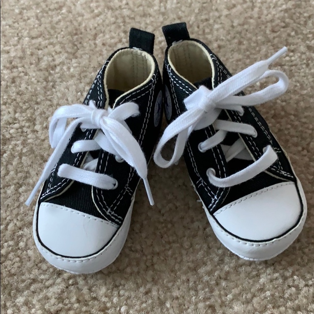 NWOT Baby Converse Sneakers size 3